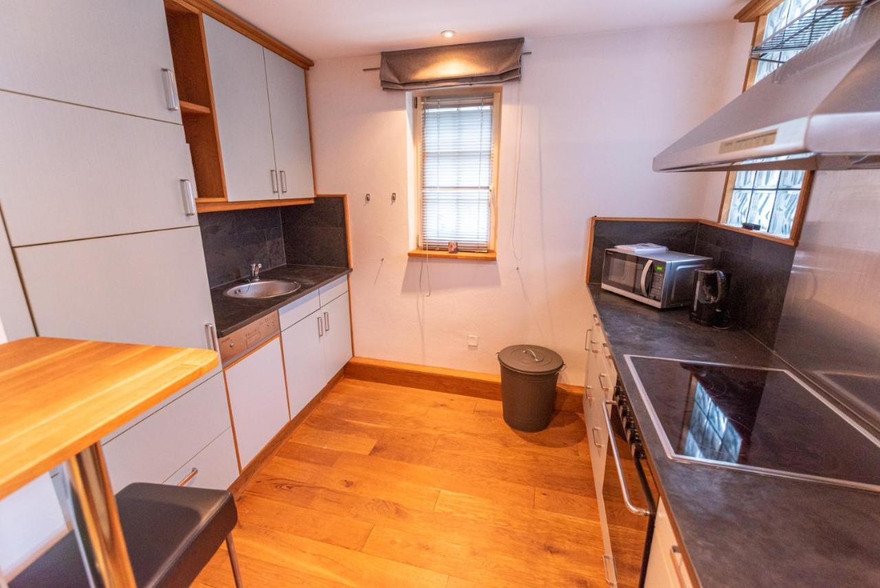 Designer Unterkunft In 15. Jahrhundert Altbau 75 M² Fuer Max. 4 Personen Apartment Eltville am Rhein Ngoại thất bức ảnh
