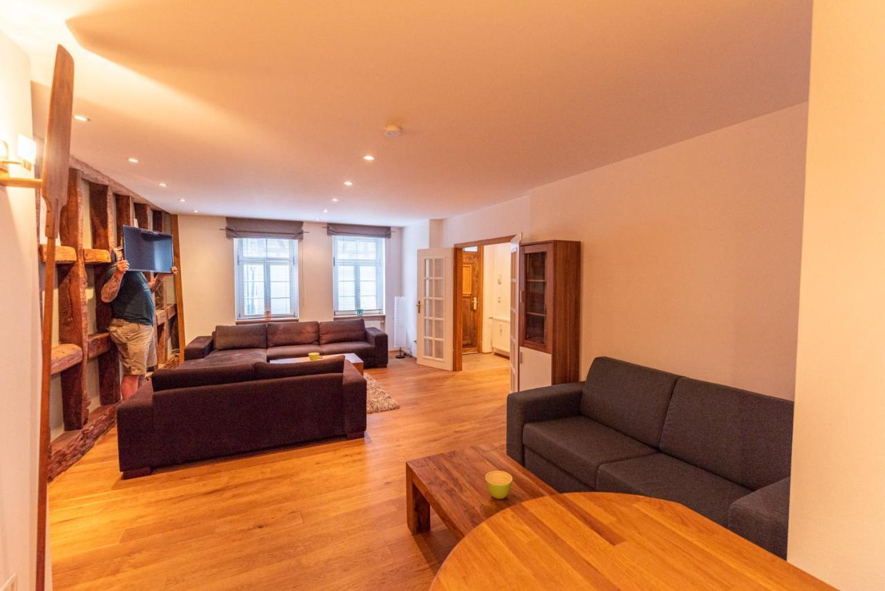 Designer Unterkunft In 15. Jahrhundert Altbau 75 M² Fuer Max. 4 Personen Apartment Eltville am Rhein Ngoại thất bức ảnh