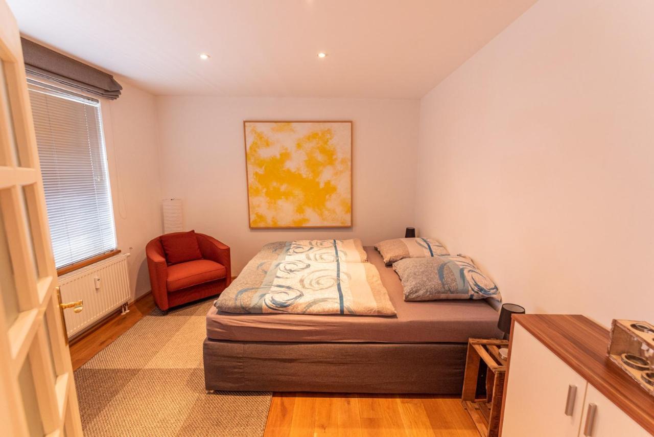 Designer Unterkunft In 15. Jahrhundert Altbau 75 M² Fuer Max. 4 Personen Apartment Eltville am Rhein Ngoại thất bức ảnh