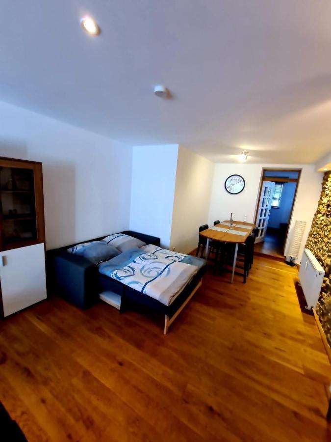 Designer Unterkunft In 15. Jahrhundert Altbau 75 M² Fuer Max. 4 Personen Apartment Eltville am Rhein Ngoại thất bức ảnh